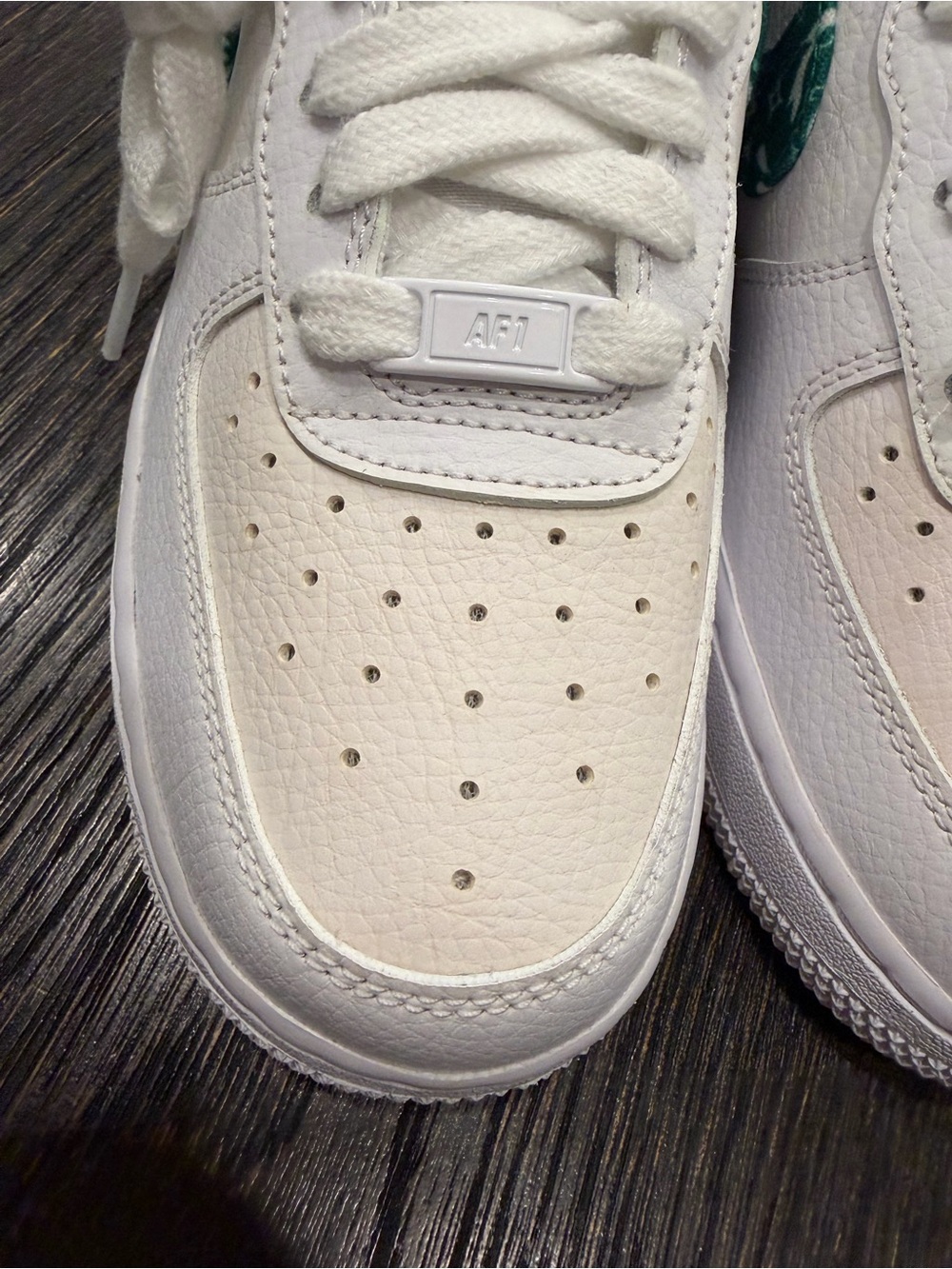 Women's Nike Air Force 1 Low '07 Essential Green Paisley size 7 - Picture 6 of 11